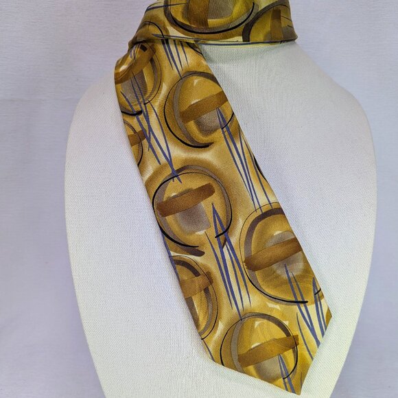 J. Garcia Men's Tie Curves & Lines Collection Thirty-Six 100% Silk Abstract - Picture 1 of 4